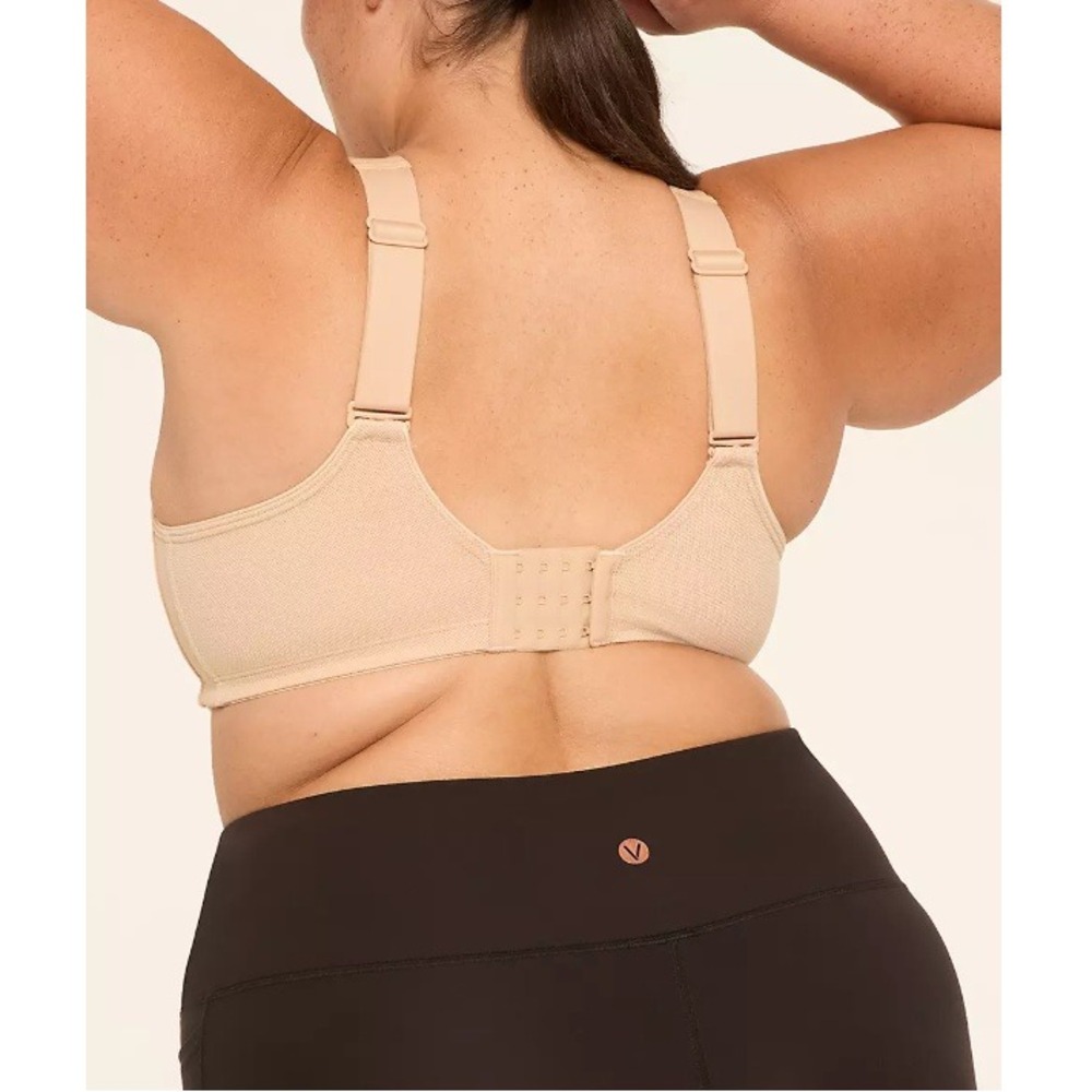 Lanebryant Women's Cafe‎ Mocha LIVI Support Wicking Underwire Sports Bra 40D NWT